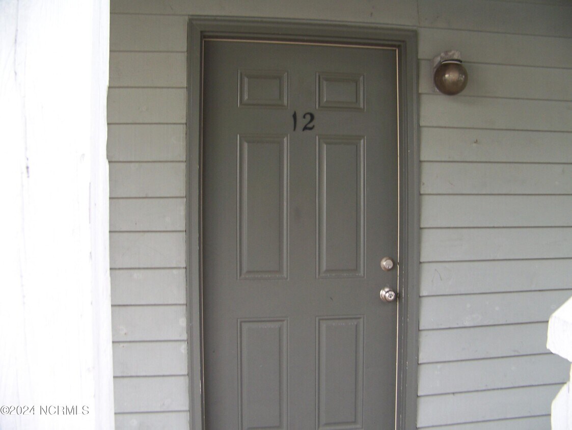 3309 Bridges St Unit 12, Morehead City, NC 28557 Condo for Rent in