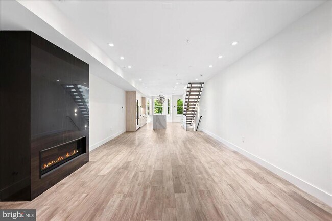 Foto del edificio - 1777 T St NW