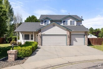 Building Photo - 4565 N Newburgh Pl