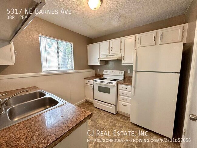 Foto del edificio - 5317 NE Barnes Ave