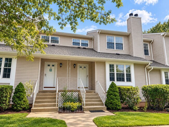 Exterior - 181 Driscoll Ct