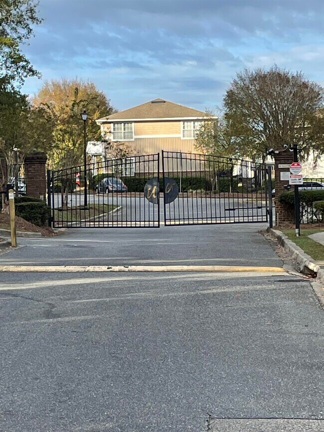 Foto del edificio - 1991 Corvallis Ave