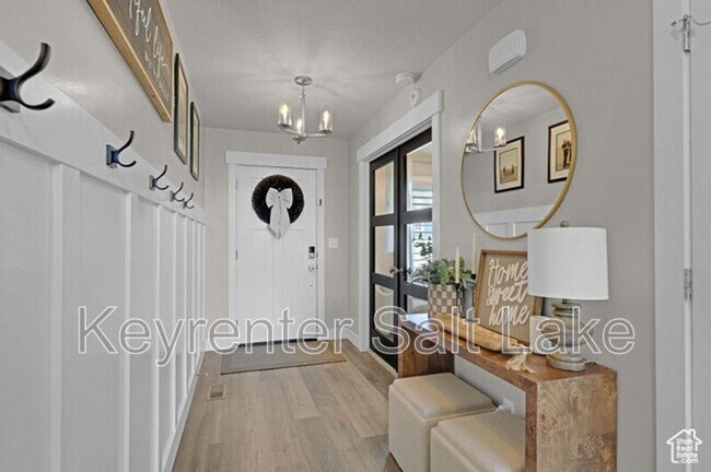 Building Photo - 12473 S Desert Mesa Dr