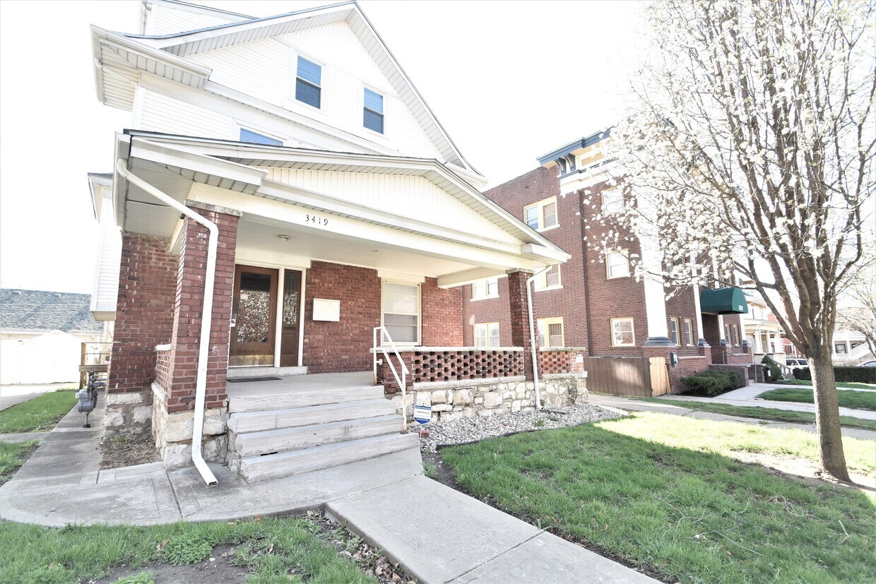 Primary Photo - 3419 Wyandotte St