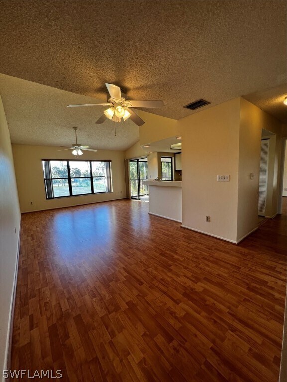 Foto del edificio - 13411 Gateway Dr