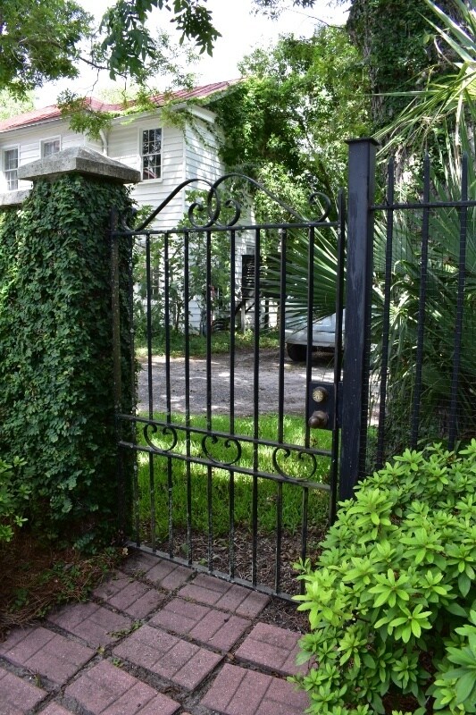 Foto del edificio - 66 Rutledge Ave