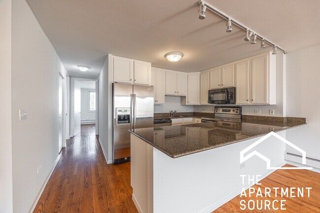 Foto del edificio - 1300 N Dearborn St