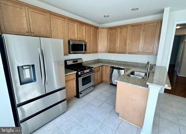 Foto del edificio - 13324 Summer Garden Walk