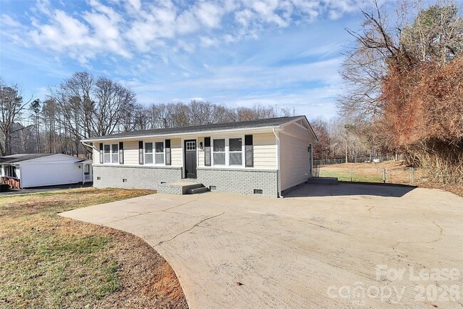 Foto del edificio - 5509 Dallas High Shoals Hwy