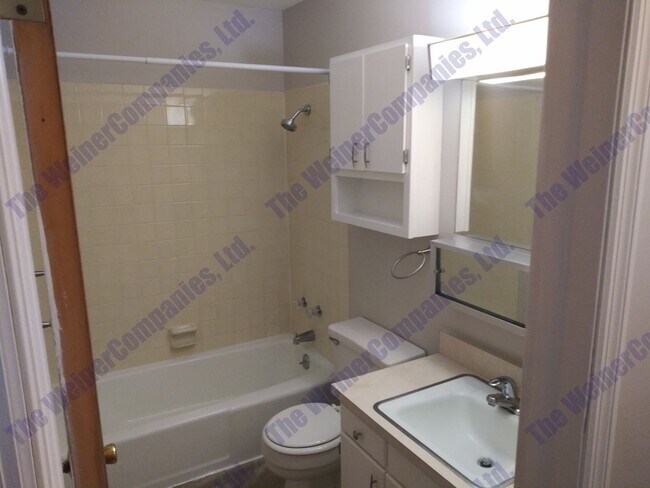 Foto del edificio - Southwood Home Available in  August!!!