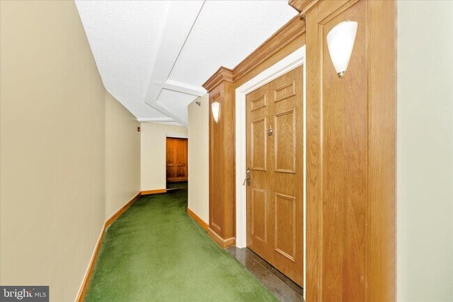 Foto del edificio - 1080 Wisconsin Ave NW