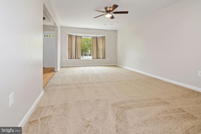 Building Photo - 1467 Chatham Ct