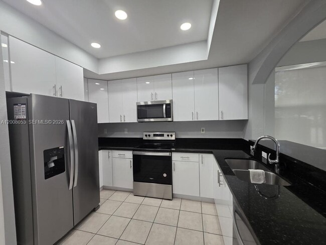 Building Photo - 8874 W Flagler St