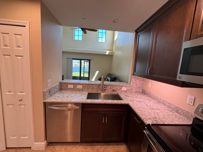Building Photo - 5085 NW Coventry Cir