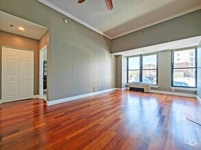 Building Photo - 33 Lecount Pl