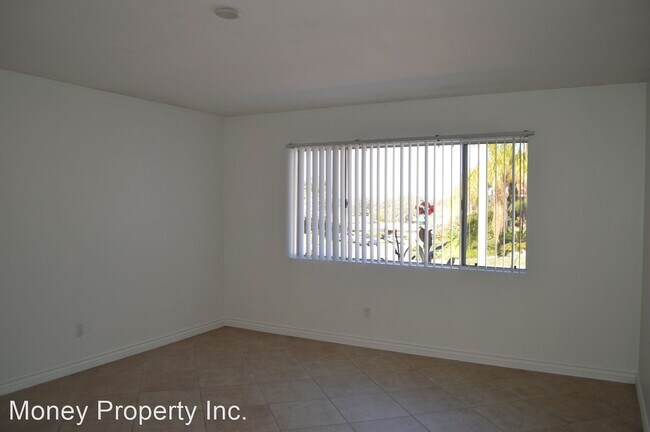 Building Photo - 4 br, 2 bath House - 5904 Snaffle Bit Place