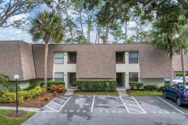 Building Photo - 4602 Ringwood Meadow