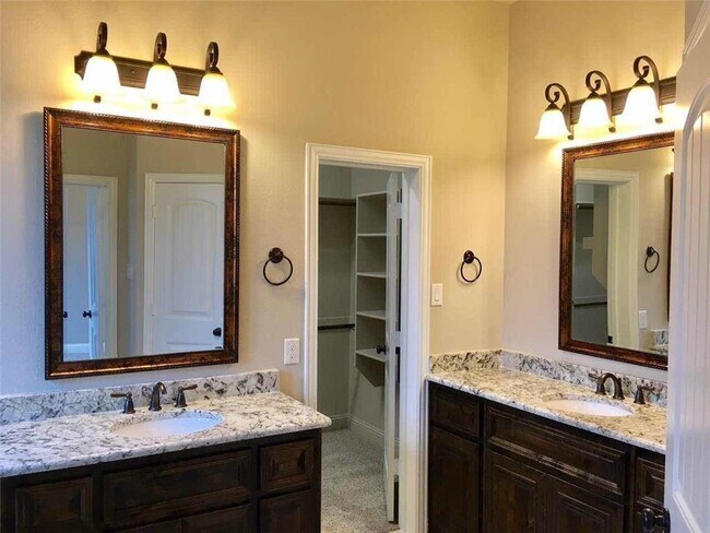 Building Photo - 3115 Granite Rock Trail