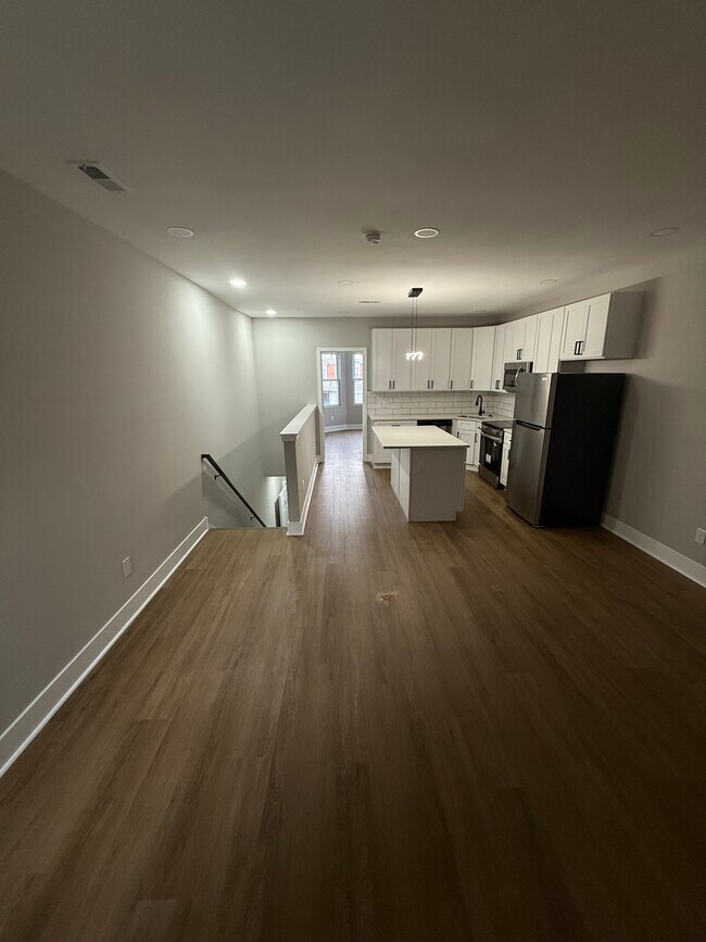 Foto del edificio - 638 N 63rd St