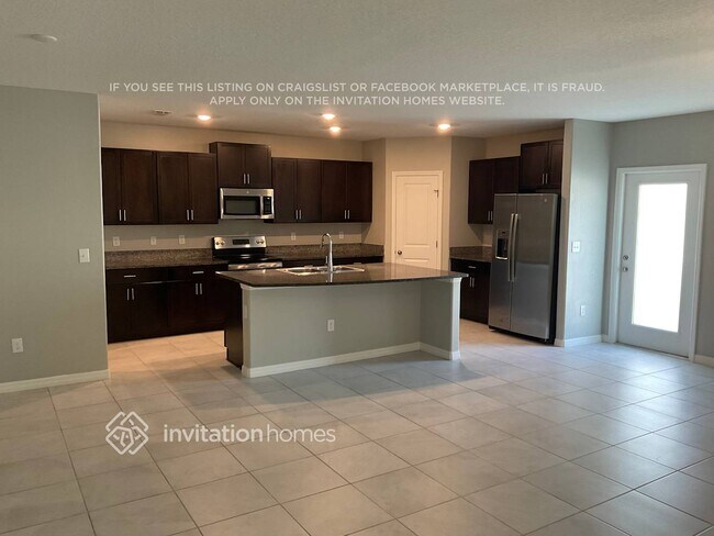 Foto del edificio - 2228 Jungle Dr