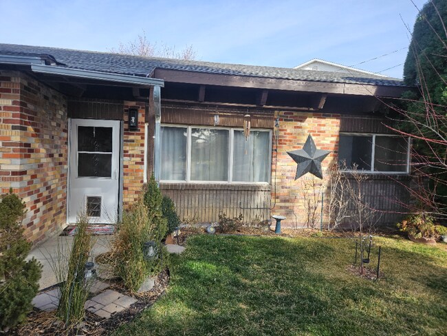 Foto del edificio - 1650 Jean St