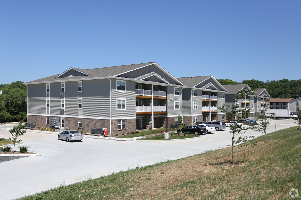 Building Photo - Avonlea Senior Living