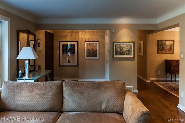 Foto del edificio - 18181 Kirkshire Ave
