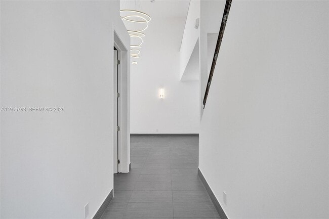 Foto del edificio - 1251 Hayes St