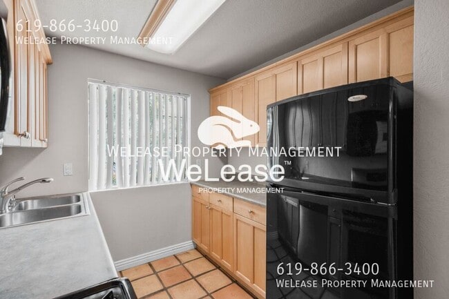 Building Photo - 4775 Seminole Dr