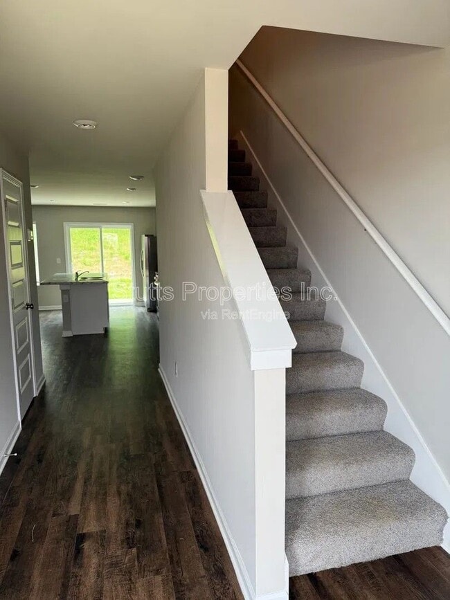 Building Photo - 319 Skykomish Rd