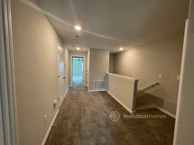 Foto del edificio - 8480 Houndstooth Enclave Dr
