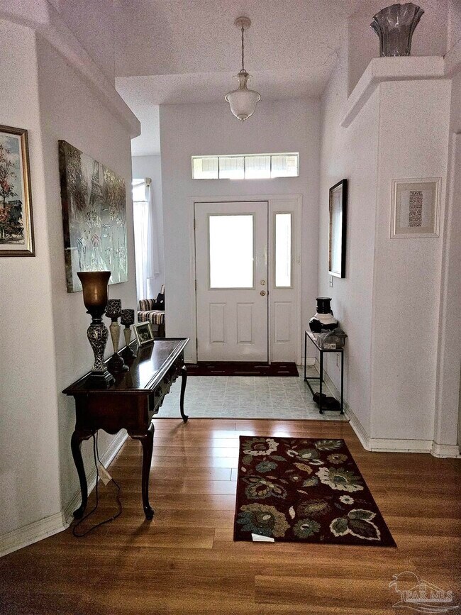 Foto del edificio - 5133 Zachary Blvd