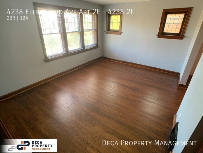 Foto del edificio - 2 Bedroom 1 Bathroom Apartment