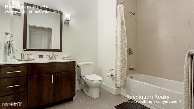 Building Photo - 2 br, 2 bath Apartment - 86 Fawcett St 2