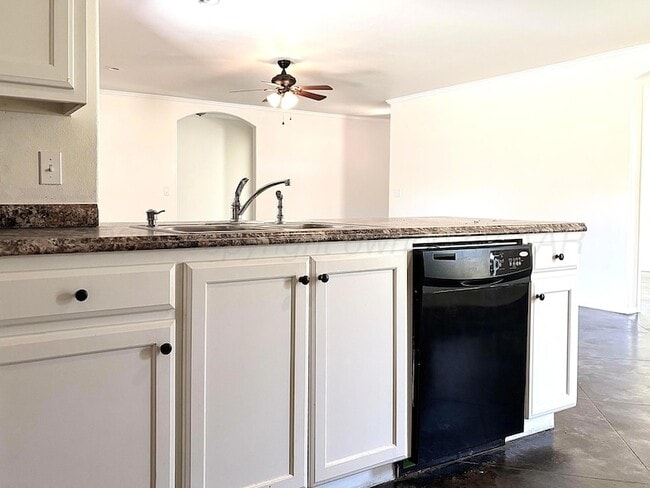 Foto del edificio - 4521 Pine St