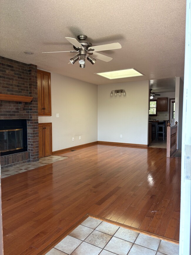 Foto del edificio - 5601 W 18th St