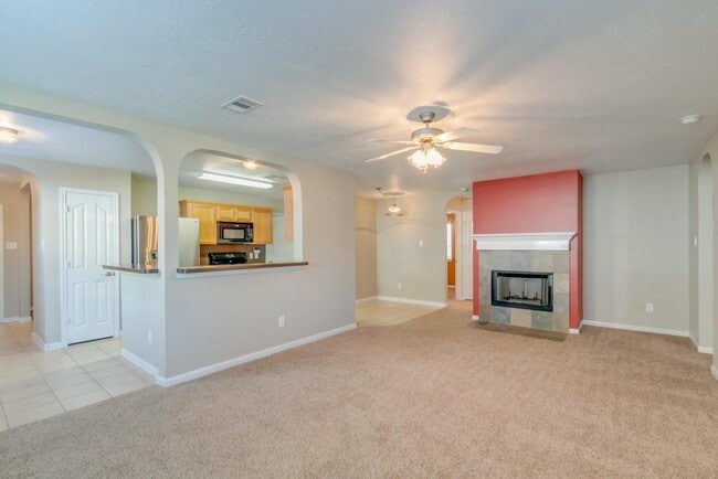 Building Photo - 12014 Bunny Ln