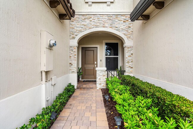 Building Photo - 2781 NW 55th Way