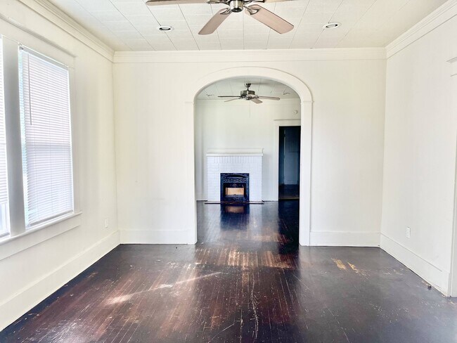 Photo - 2901 North Blvd House