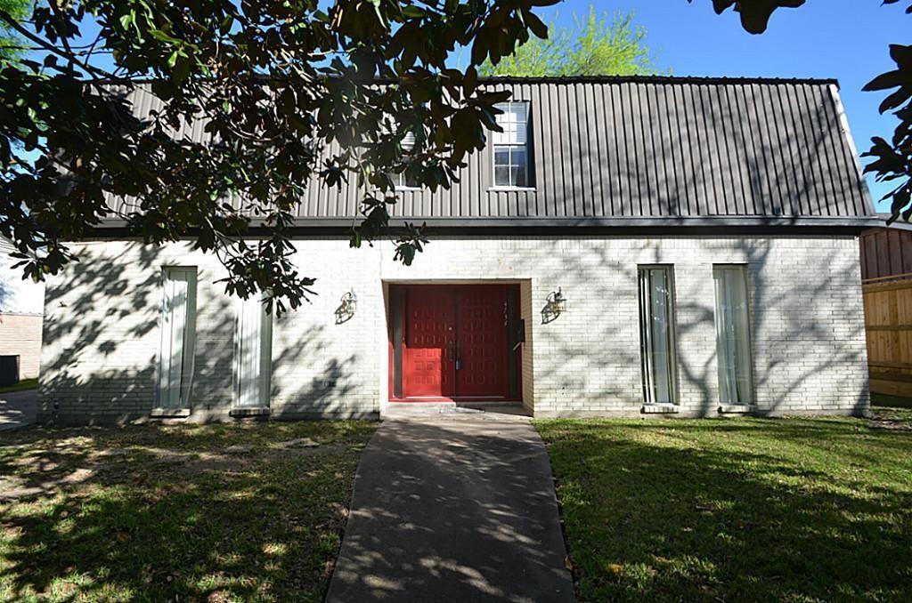 Foto principal - 4734 Spellman Rd