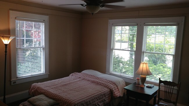 Foto del edificio - 120 Atwood St