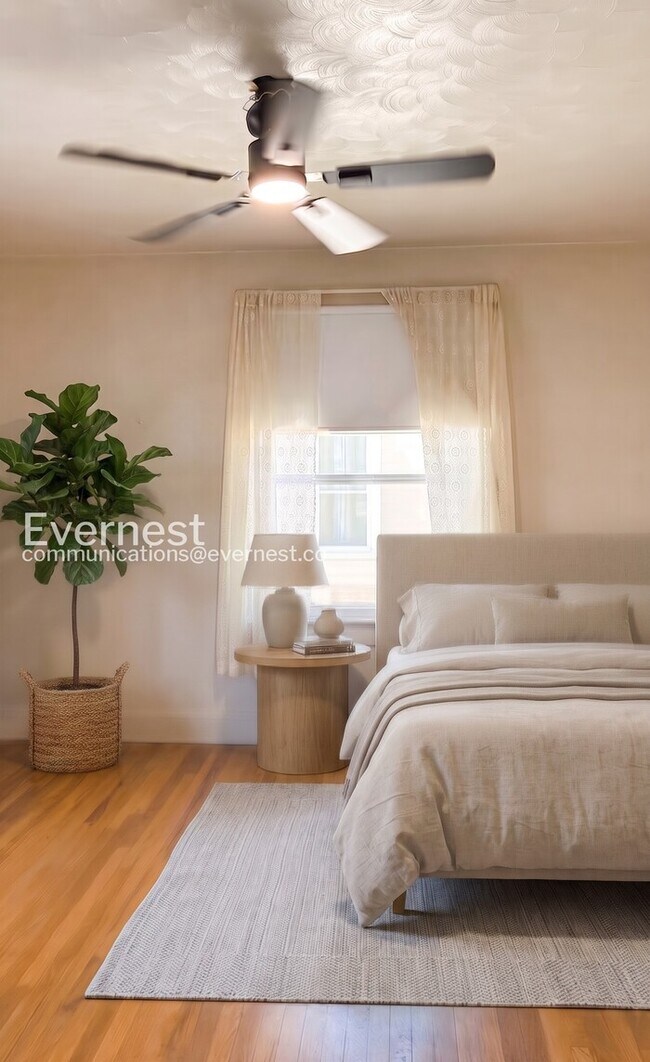 Foto del edificio - 2 Bed/1.5 Bath Home with Garage / Available Now!