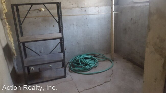 Foto del edificio - 2 br, 1 bath House - 411 N 3rd St