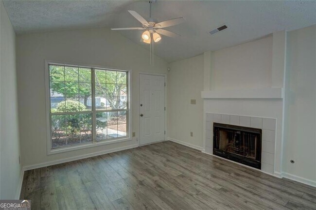 Building Photo - 3645 Jones Ferry Ln