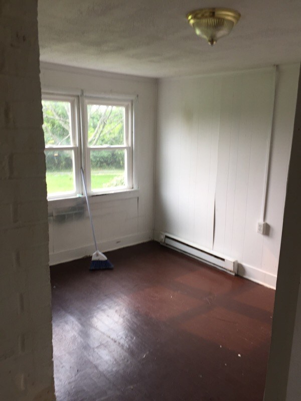 Building Photo - 207 Walter Dr