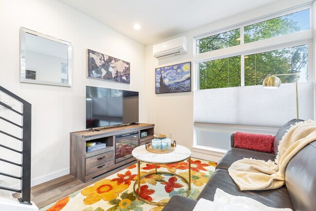 Foto del edificio - 9417 Roosevelt Way NE