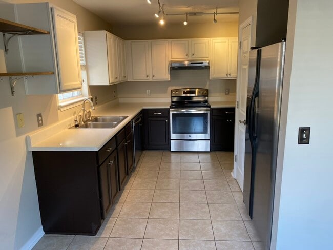 Foto del edificio - 7344 Gordon Evans Rd