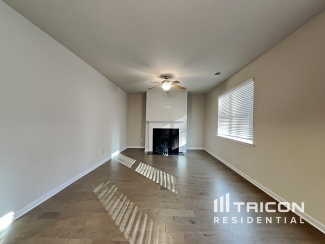 Building Photo - 3426 Stoneleigh Walk Stonecrest GA