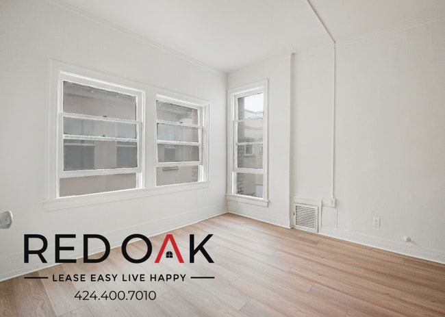 Foto del edificio - 246 S Kenmore Ave