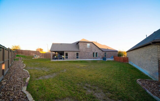 Foto del edificio - Home for Rent